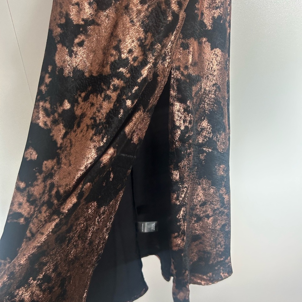 Astr Black & Rose Gold Dress - Picture 7 of 10